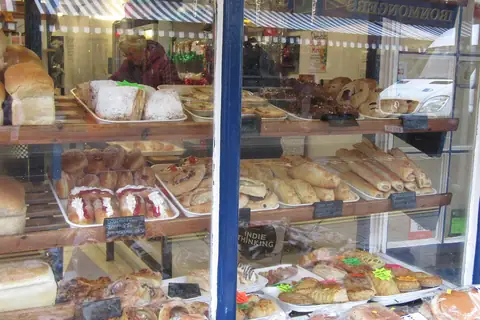 Hunters Cake Cafe photo 2